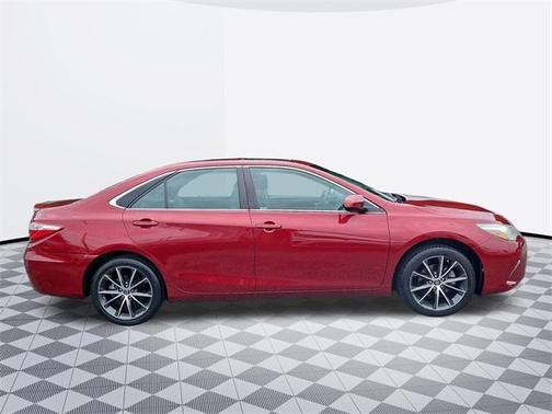 2017 Toyota Camry XSE