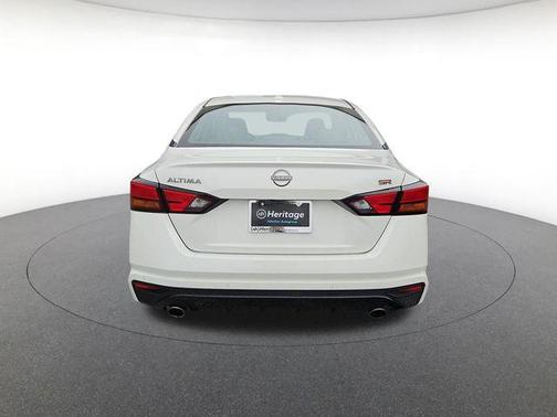 White 2024 Nissan Altima 2.5 SR