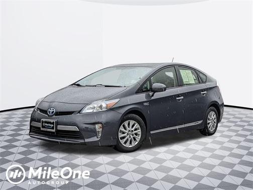 2014 Toyota Prius Plug-in Base