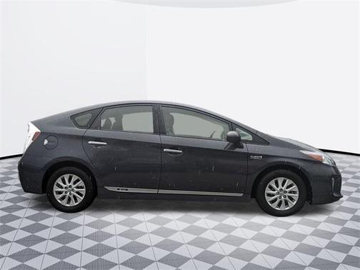 2014 Toyota Prius Plug-in Base
