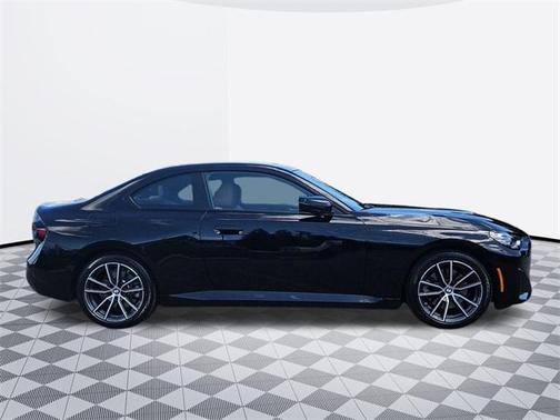 2023 BMW 230 i xDrive