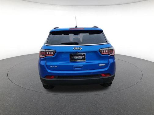 Laser Blue 2019 Jeep Compass Latitude