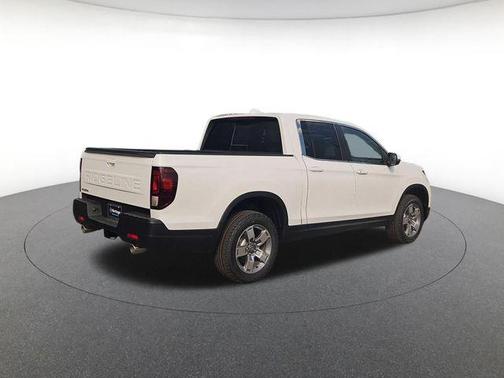 Platinum White 2026 Honda Ridgeline RTL