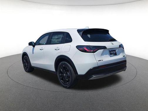 Platinum White 2026 Honda HR-V Sport
