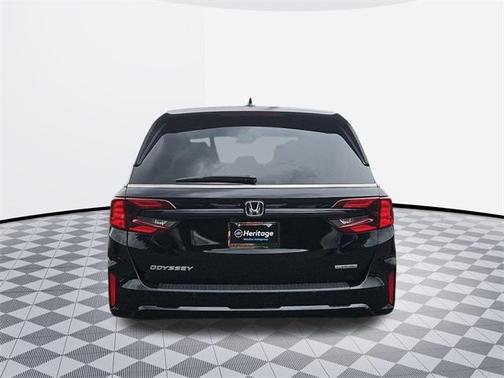 2025 Honda Odyssey Touring