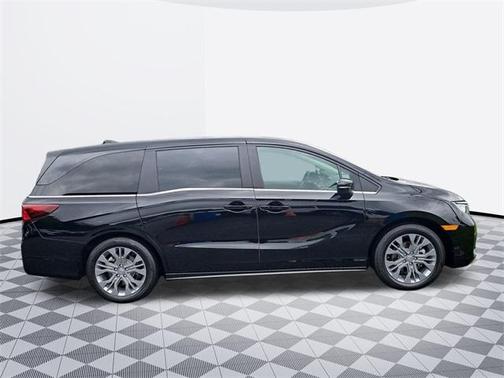 2025 Honda Odyssey Touring
