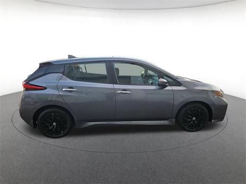 2023 Nissan Leaf S