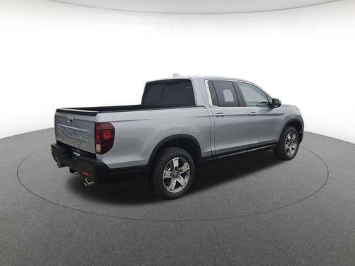 Silver 2026 Honda Ridgeline RTL