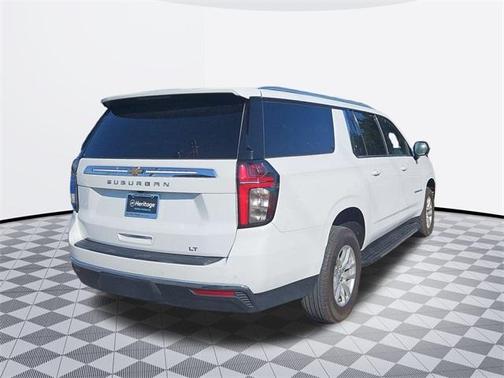 2023 Chevrolet Suburban LT