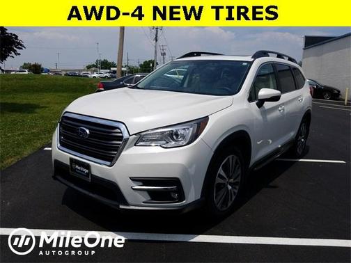 Photo 1 of 27 of 2019 Subaru Ascent Limited 7-Passenger