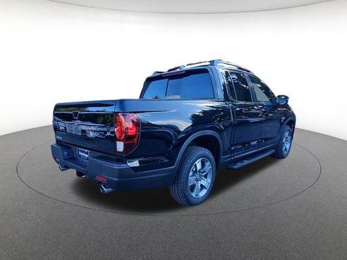 Crystal Black Pearl 2026 Honda Ridgeline RTL