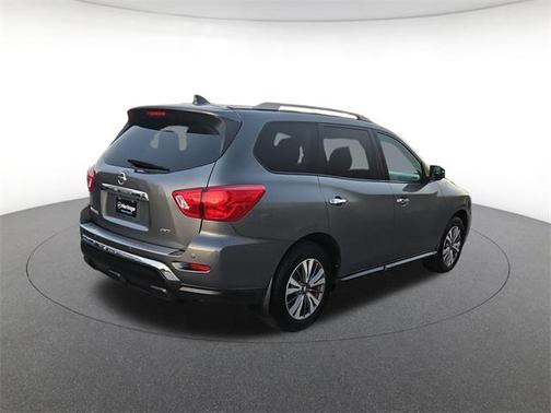 2020 Nissan Pathfinder S