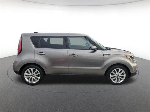 2017 Kia Soul +