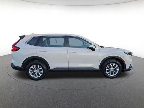 Platinum White Pearl 2023 Honda CR-V LX