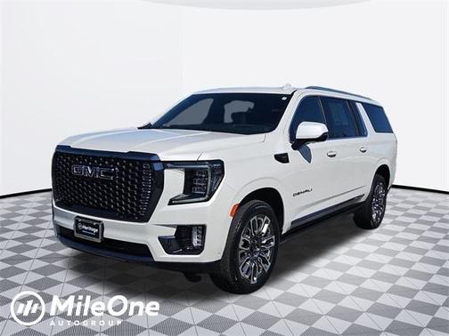 2023 GMC Yukon XL Denali Ultimate
