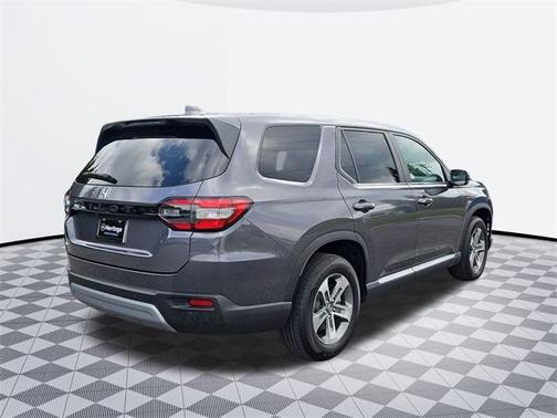 2023 Honda Pilot EX-L 7-Passenger