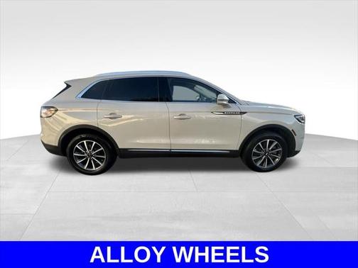 2021 Lincoln Nautilus Standard