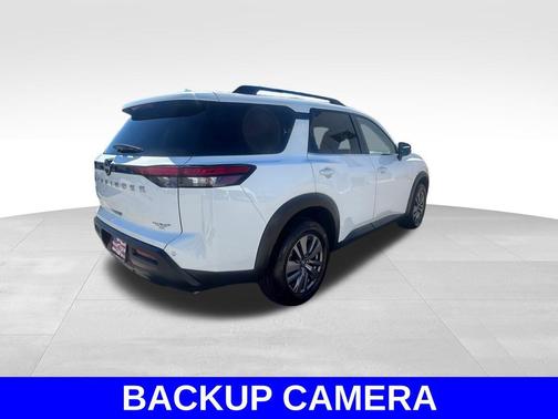 2025 Nissan Pathfinder SV FWD