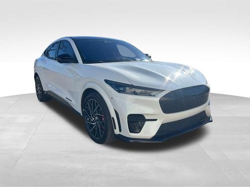 2021 Ford Mustang Mach-E GT