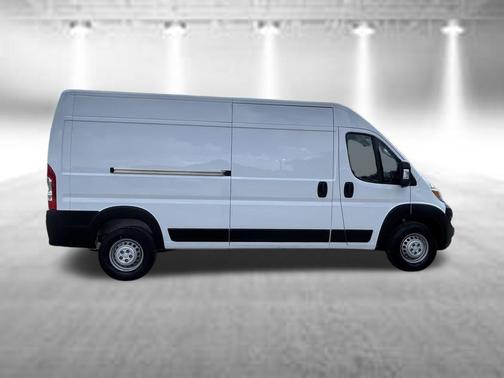 Bright White Clearcoat 2024 RAM ProMaster 2500 Tradesman