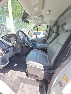 Oxford White 2017 Ford Transit-150 Base