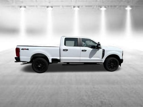 Oxford White 2026 Ford F-250 XL