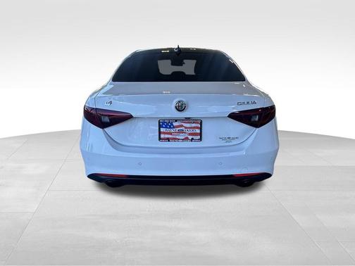 2022 Alfa Romeo Giulia Ti