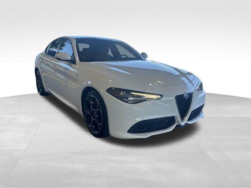2022 Alfa Romeo Giulia Ti