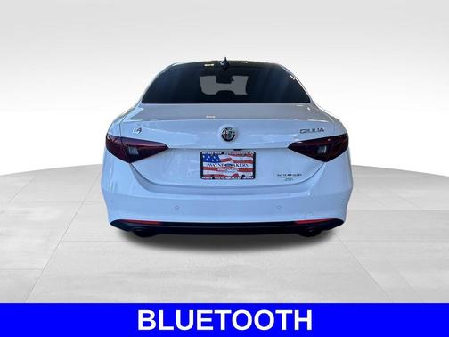 2022 Alfa Romeo Giulia Ti