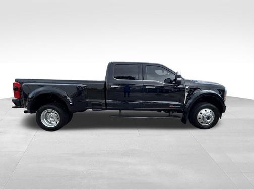 Agate Black Metallic 2023 Ford F-450 Platinum