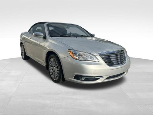 2011 Chrysler 200 Limited