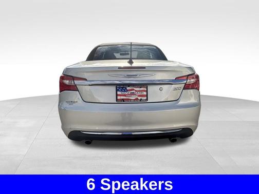 2011 Chrysler 200 Limited