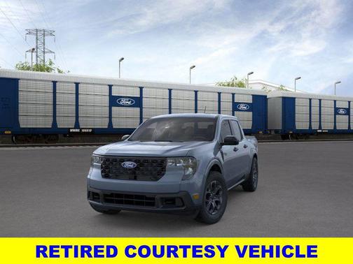 Azure Gray Metallic Tri-Coat 2026 Ford Maverick XLT