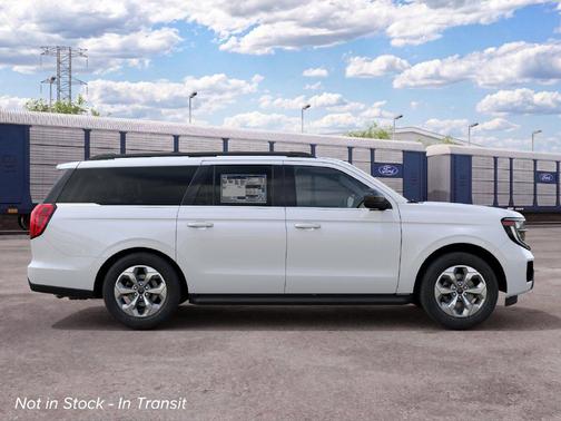 Star White Metallic Tri-Coat 2027 Ford Expedition Max Active 4x4