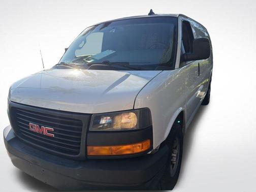 Summit White 2018 GMC Savana 2500 Work Van