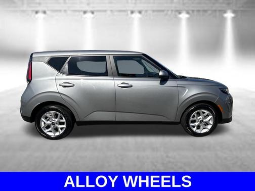 Steel Gray 2023 Kia Soul LX