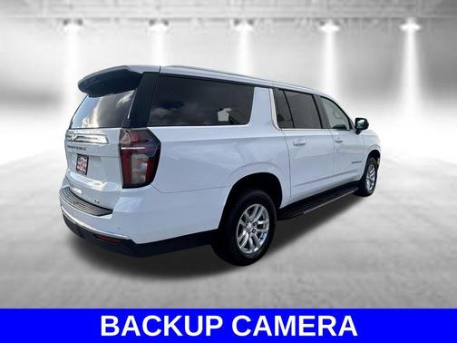 Summit White 2023 Chevrolet Suburban LT