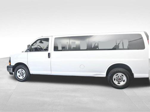 2020 GMC Savana 3500 RWD 3500 Extended Wheelbase LT