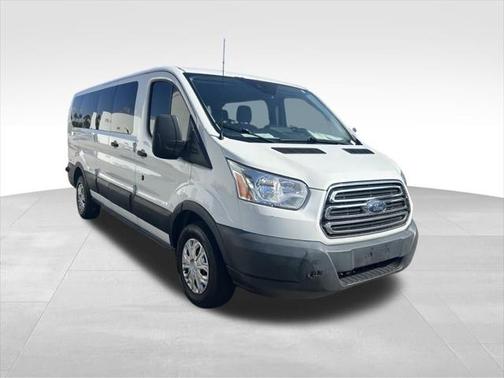 2015 Ford Transit-350 XLT