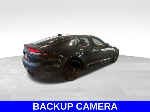 2023 Kia Stinger GT2