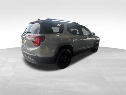 2021 GMC Acadia AWD AT4