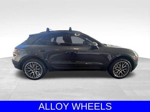 2018 Porsche Macan Base