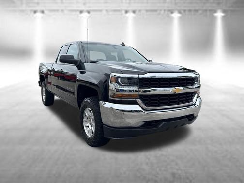 Black 2019 Chevrolet Silverado 1500 1LT