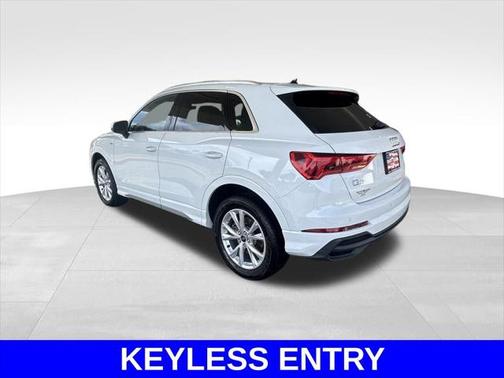 2023 Audi Q3 Premium 45 TFSI S line quattro Tiptronic