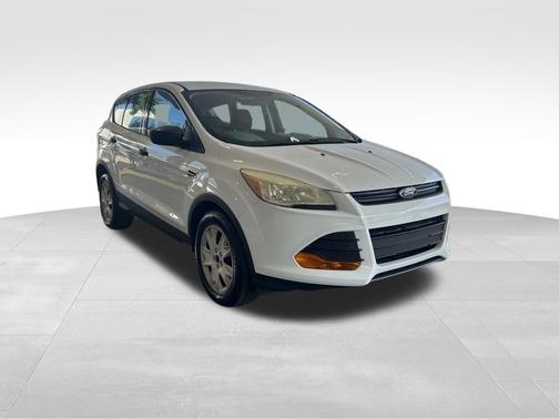 2015 Ford Escape S