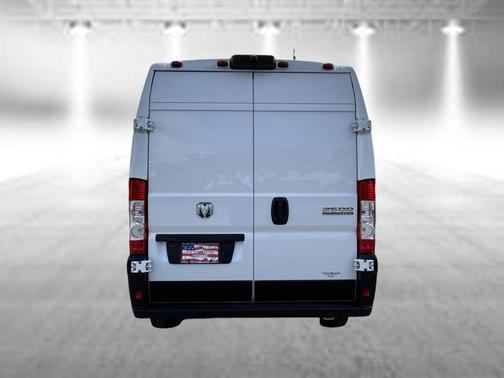 Bright White Clearcoat 2025 RAM ProMaster 2500 Tradesman