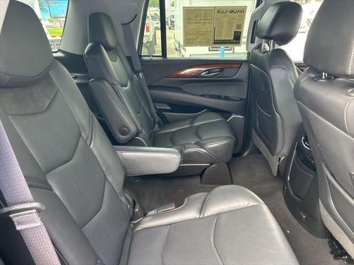 2017 Cadillac Escalade Premium Luxury