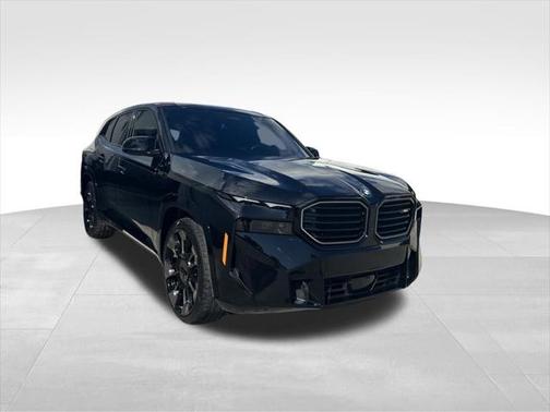 2023 BMW XM Base