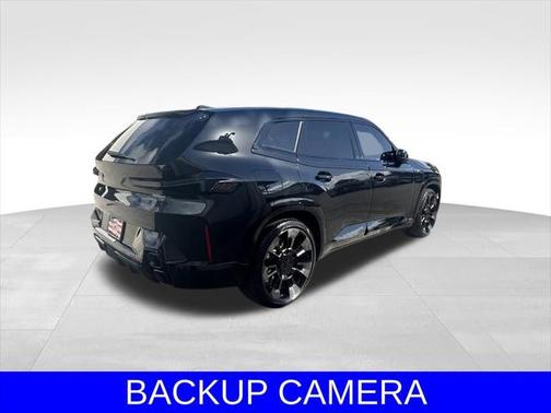2023 BMW XM Base