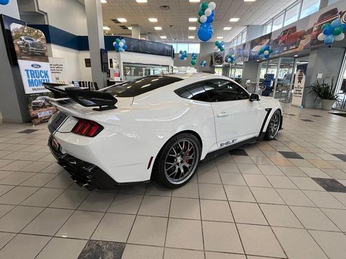 Oxford White 2026 Ford Mustang GT Premium